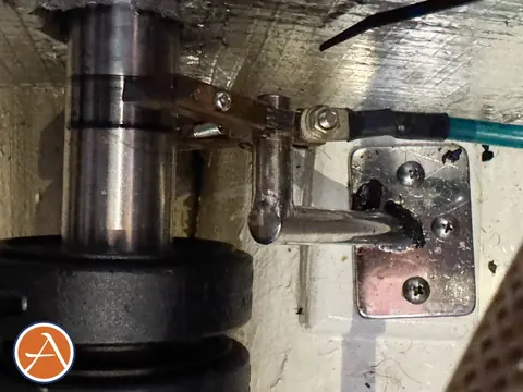 Adventure Antares listing photo showing custom grounding.