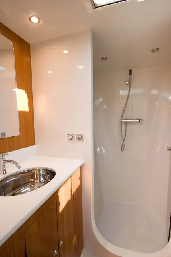 Antares 44 GS master shower and head compartment with vanity