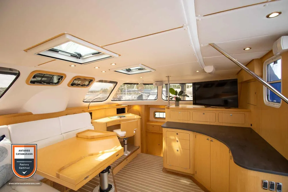 Zephyr Antares listing photo showing salon looking sb.