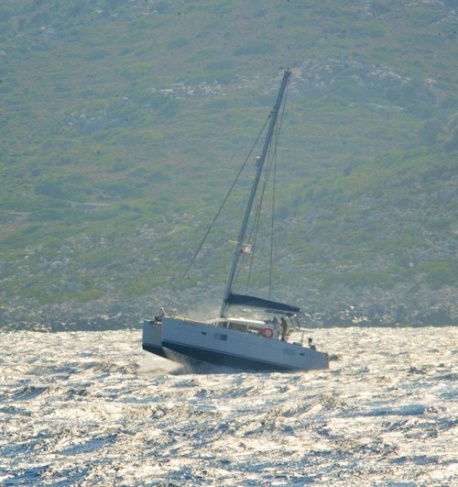 https://www.antarescatamarans.com/img/dodger/catamaran-scrambled.jpg