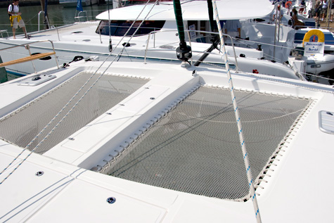 Example of trampoline Example of trampoline on a catamaran